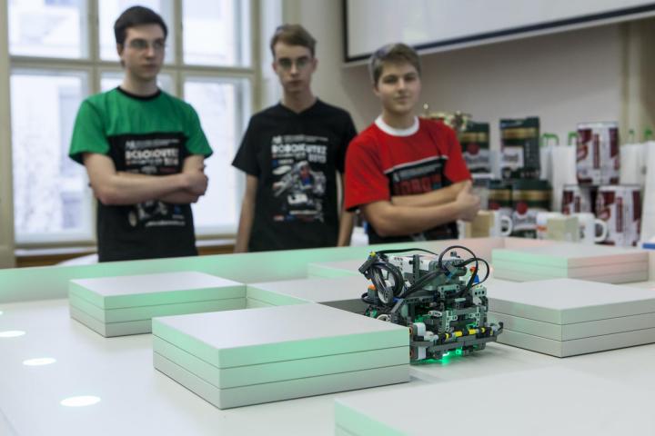 Robosoutež 2015